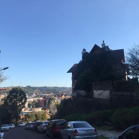 Flat Morada Das Hortensias Centro - Proximo Da Rua Coberta Gramado Dış mekan fotoğraf