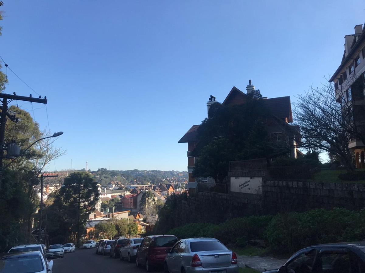 Flat Morada Das Hortensias Centro - Proximo Da Rua Coberta Gramado Dış mekan fotoğraf